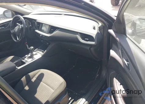 2018 Buick Regal Sportback Preferred z USA, uszkodzony, nr VIN W04GL6SX7J1108852